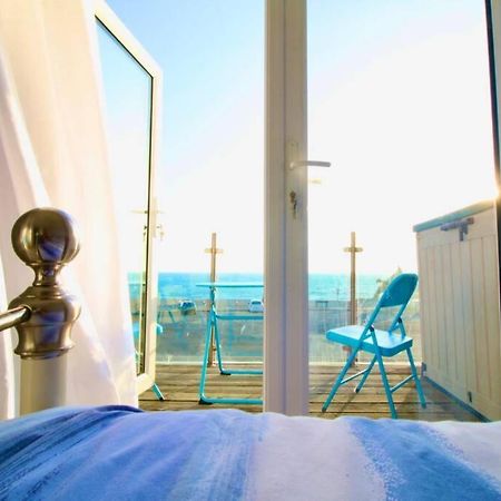 Serenity "Your Calm Seafront Retreat" By Air Premier Seaford Eksteriør bilde