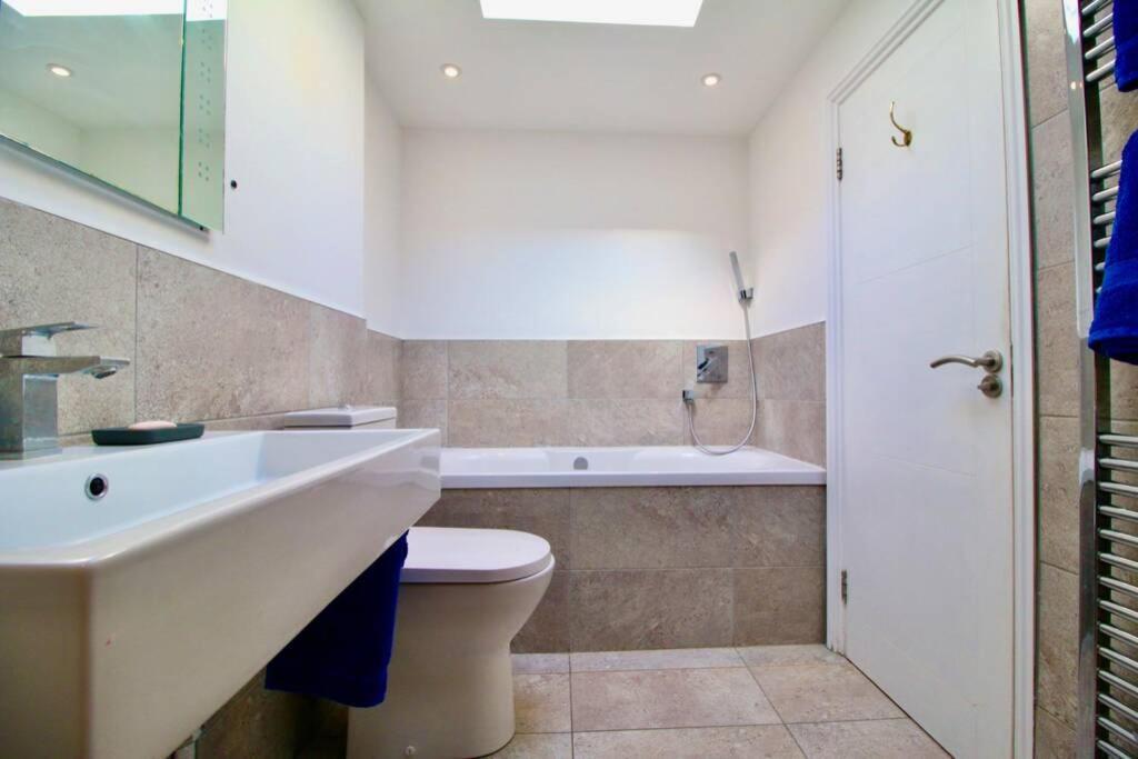 Serenity "Your Calm Seafront Retreat" By Air Premier Seaford Eksteriør bilde