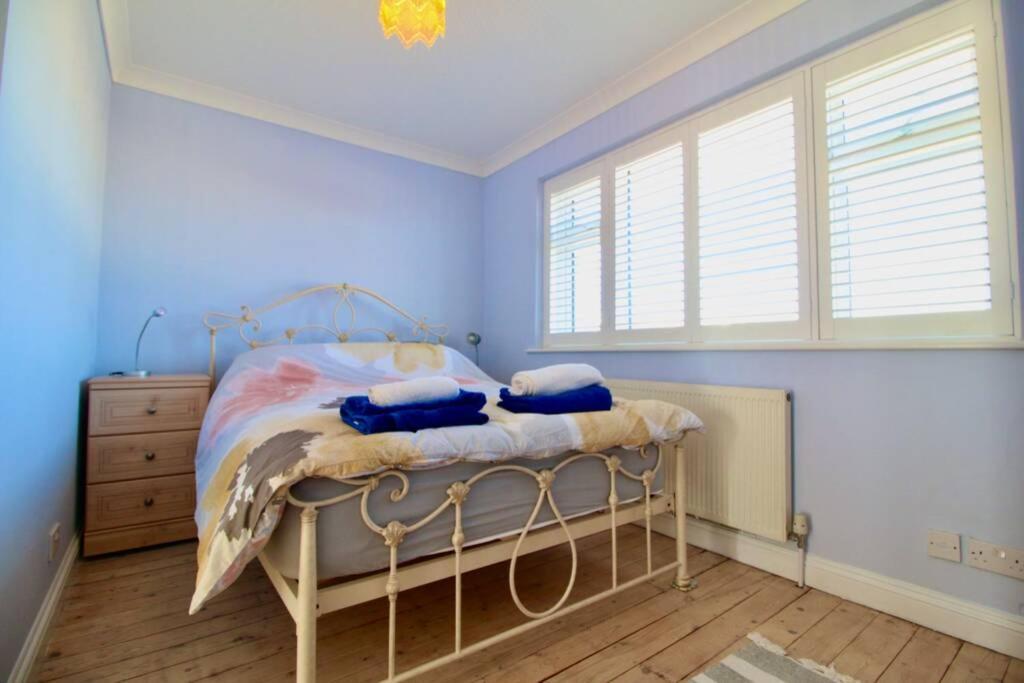 Serenity "Your Calm Seafront Retreat" By Air Premier Seaford Eksteriør bilde
